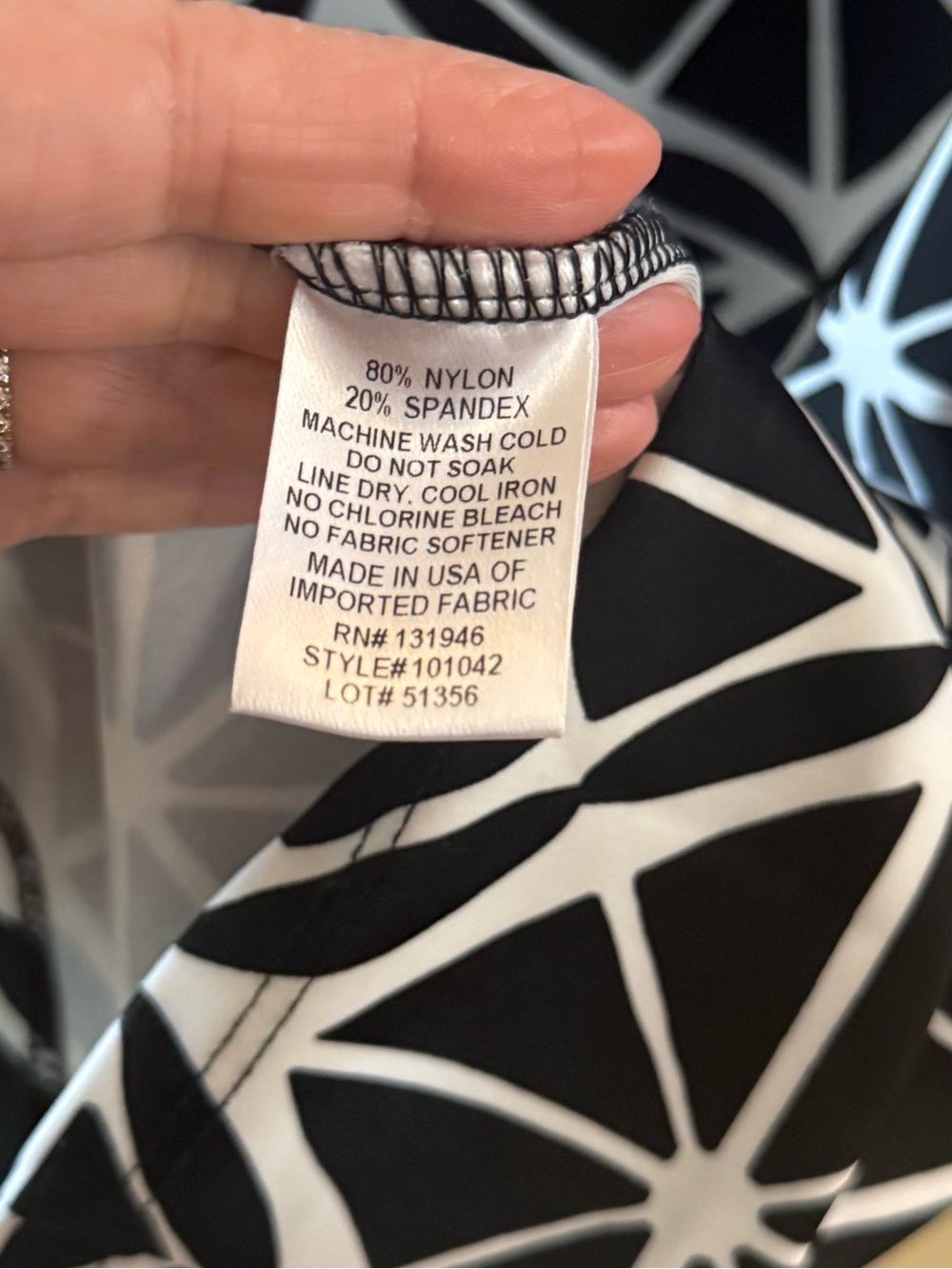 Jude Connally Women's Black & White Geometric Short Sleeve Dress, size small - Picture 3 of 4